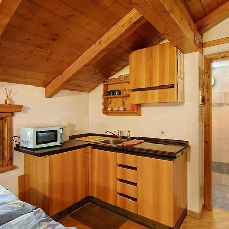 Baita Campacc Vago Apartment Livigno Exterior photo